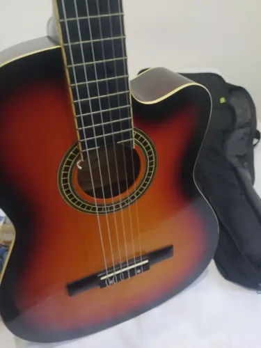Violão profissional 