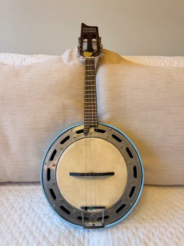 Banjo Del Vecchio