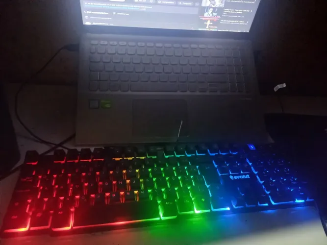 Teclado rgb gamer(NOVO)