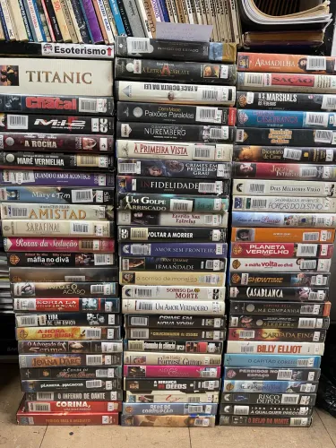 Vhs Fita de vídeo cassete variada filmes - consulte preço