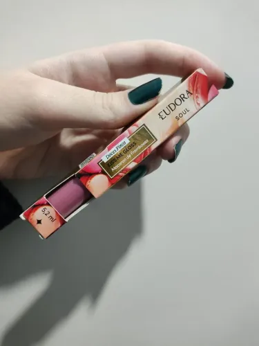 batom gloss Eudora doces finos cor macarron de framboesa