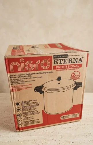 NOVA - PANELA PRESSÃO NIGRO ETERNA 20L