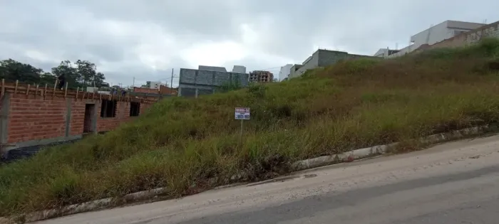 Oportunidade! 500m² no Real Parque com projeto aprovado e vista - pronto para construir