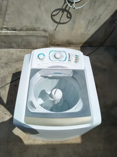 Vendo Máquina de Lavar Roupa Electrolux 12kg 110V CONSERVADA