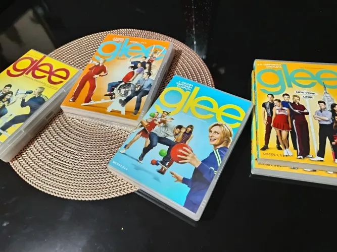 4 temporadas de Glee (Em Busca da Fama)