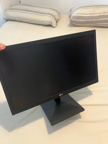 Monitor Led 19,5" LG Preto