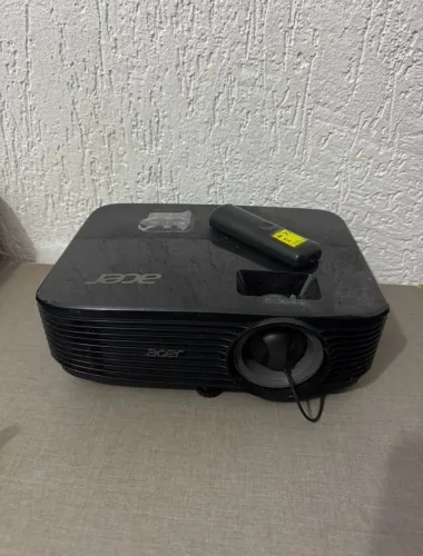 Projetor Acer X1223H + tela projeção + suporte de teto + cabo HDMI grande