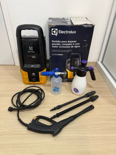 Lavadora de alta pressão Electrolux 2.200 psi
