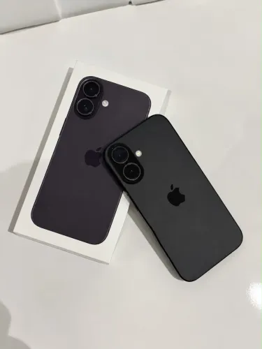 iPhone 16 256GB - Impecável / Na Caixa / Sem Detalhes