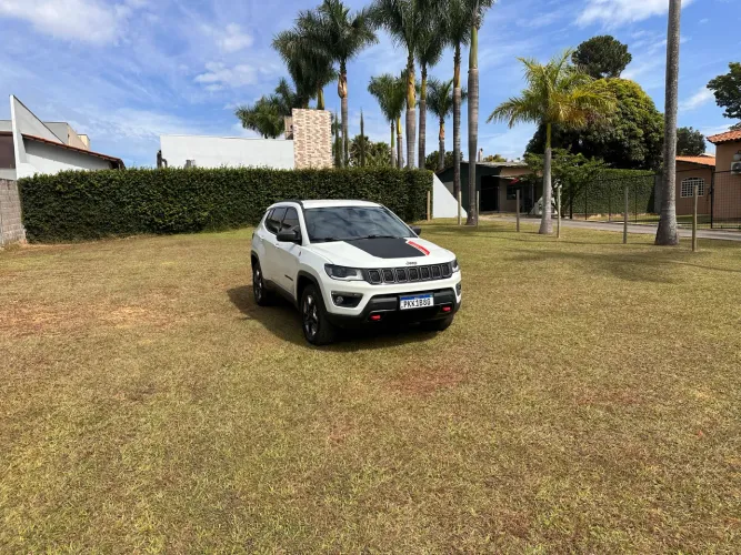Jeep Compass Trailhawk 2.0 4X4 Dies. 16V Aut. 2017