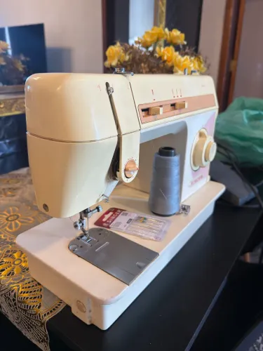 Máquina de costura Singer