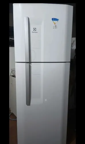 Geladeira duplex Electrolux, funcionando perfeitamente