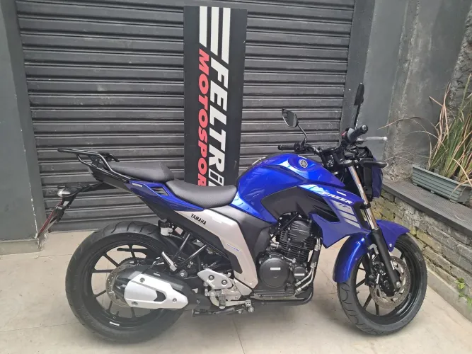 YAMAHA Fazer 250