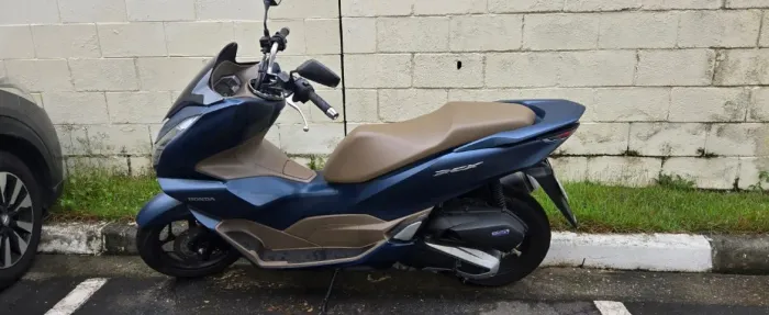 Honda PCX 160 DLX 2024
