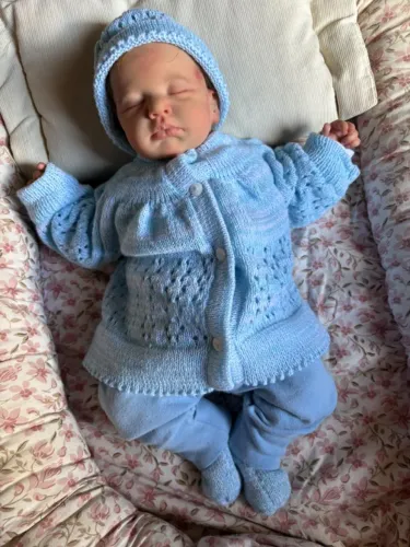Boneca Bebê Reborn Realista Lou Lou + KIT maternidade - A pronta entrega