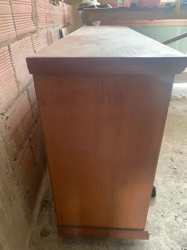 Móvel rack de madeira