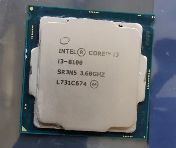 Processador Intel I3-8100 Core 4 Núcleos 8a G 3.6ghz (Usado)