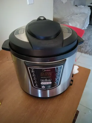 Panela de Pressão elétrica 6L