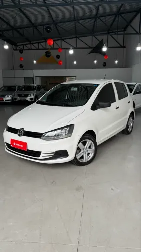 Volkswagen Fox Trendline 1.0 Flex 12V 5P 2017
