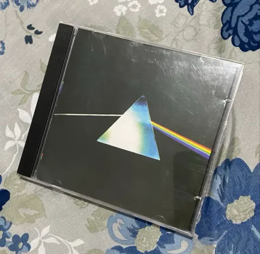 CD Pink Floyd - The Dark Side of the Moon (Usado) 