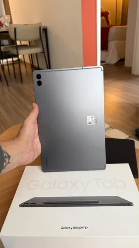 Vendo Tablet Sansung S9 FE + 128GB