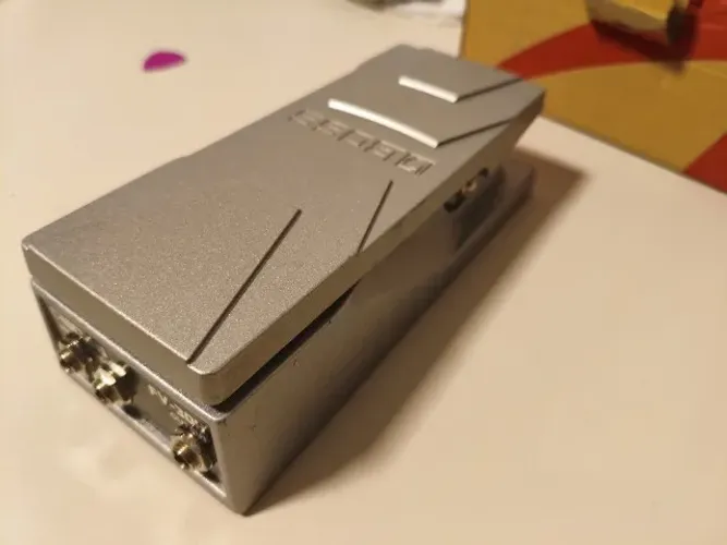 Pedal De Volume Boss Fv30h P/ Bass/guitar(