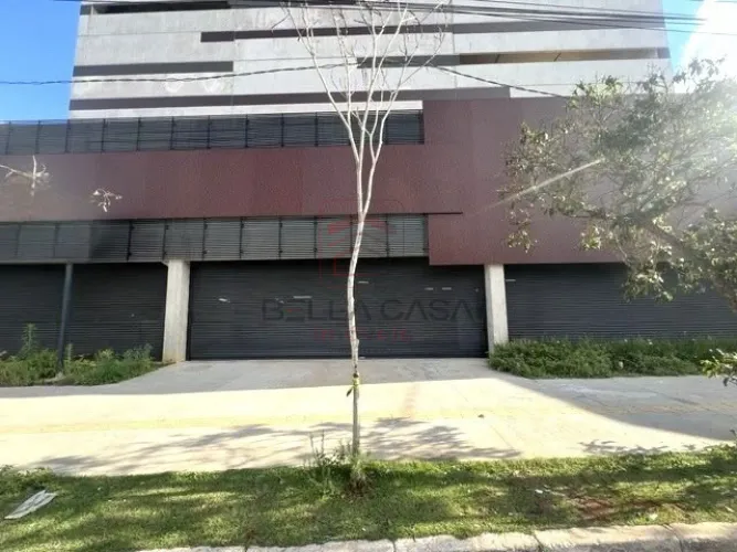 Loja Comercial Nova à Venda na Mooca | 1.098,37 m², Fachada de 24,45 m e Estacionamento