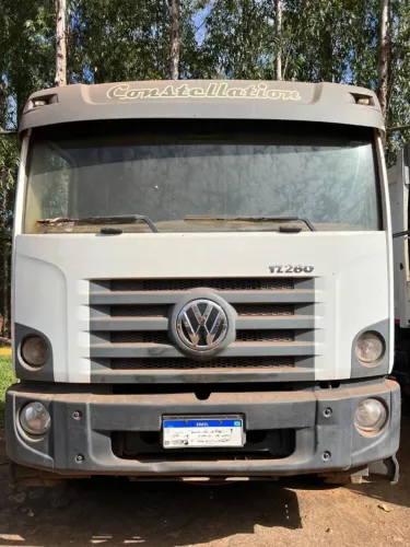 Volkswagen 17.260 CRM 4x2 4P