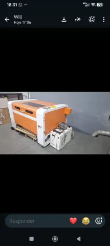 Máquina de Corte e Gravação a Laser