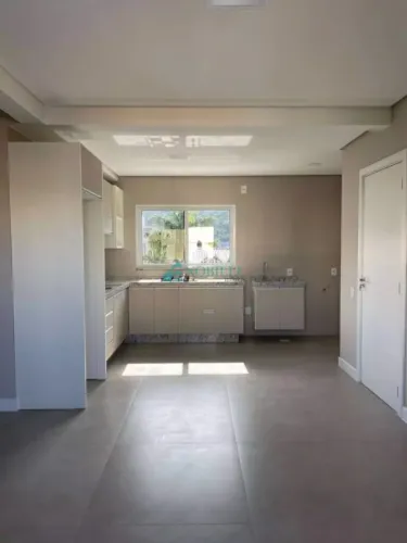 Apartamento com 2 quartos, 70 m², aluguel por R$ 2.750/mês - Ingleses do Rio Vermelho - Fl