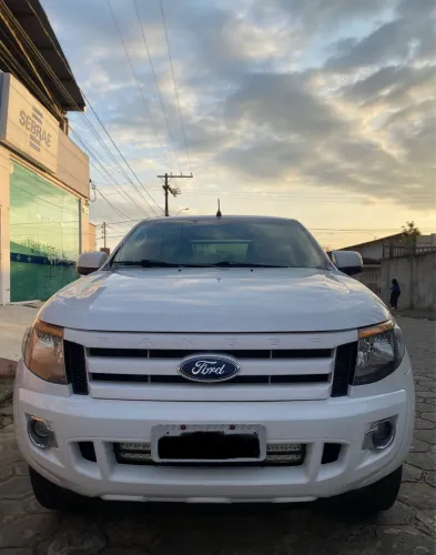 Ford Ranger XLS 2.5 16V 4X2 CD Flex 2014