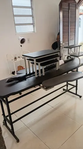 Vendo Maca de RPG, acompanha haste, 3 bancos e escada.  Valor R$1500,00. 