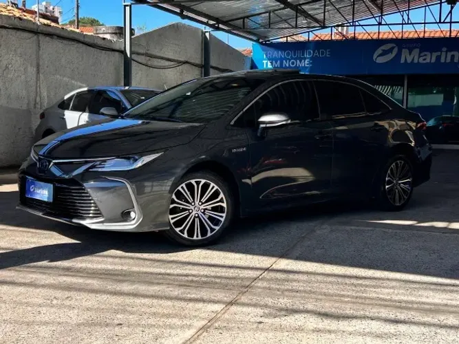 Toyota Corolla Altis Prem. Hybrid 1.8 Flex AUT 2022