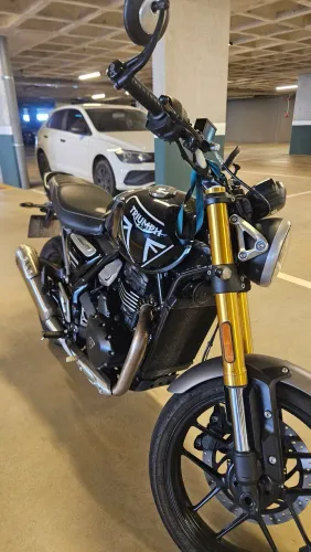 TRIUMPH SPEED 400 - ÚNICO DONO - IMPECÁVEL