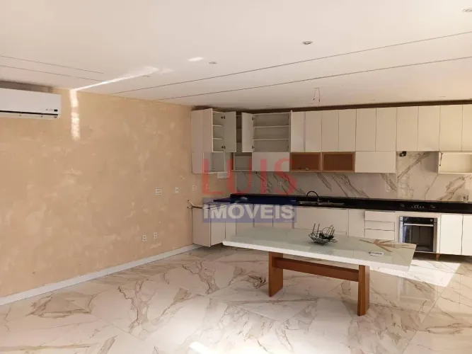 Casa com 2 dormitórios para alugar por R$ 7.600/mês - Badu - Niterói/RJ