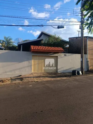 Casa com 2 dormitórios à venda, 77 m² por R$ 186.000 - Vila Formosa (Rubião Junior) - Botu