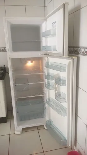 Geladeira Electrolux (usada)