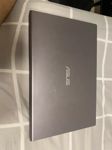 ASUS VivoBook i5 10ª | SSD NVMe | Excelente Estado | 15,6?