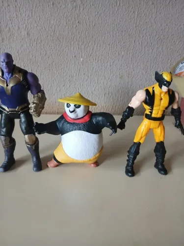 Kit 3 bonecos thanos po wolverine