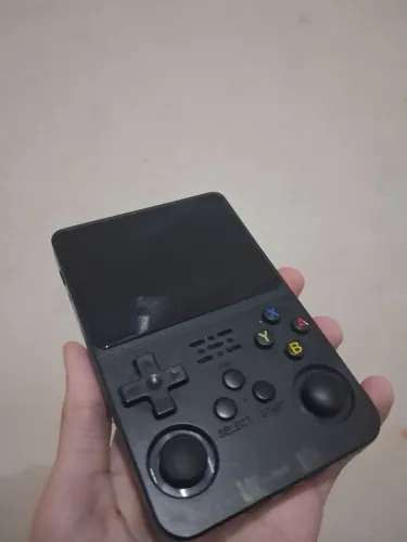Vendo console portatil retro