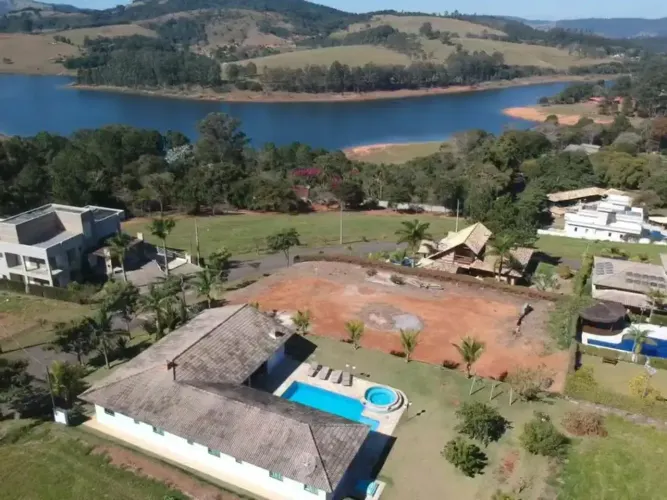 Casa Condomínio Fechado Porto Náutico - Bragança Paulista