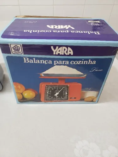 Balança de cozinha retro  na caixa original