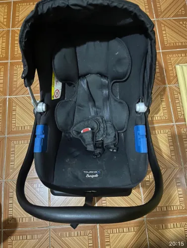 Cadeira e base bebê conforto Burugatto