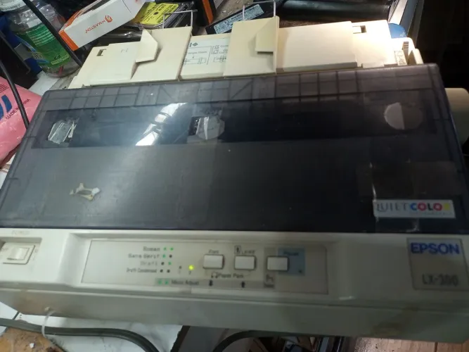 2 Impressora Epson matricial lx300(ler o anúncio)