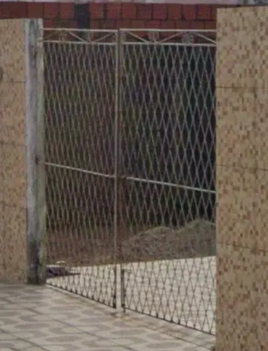 Portão de grade de ferro