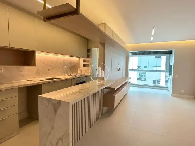 Apartamento 3 quartos com suíte e 2 vagas de garagem - BRN