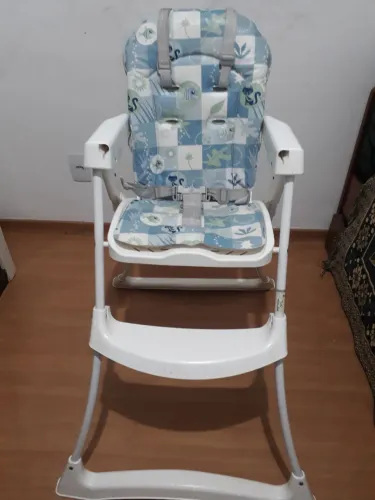 Mesa de alimentação para bebês 