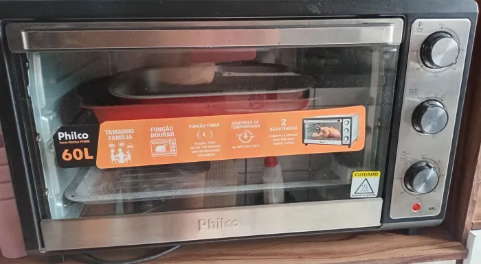Vende-se forno elétrico da philco 60 L