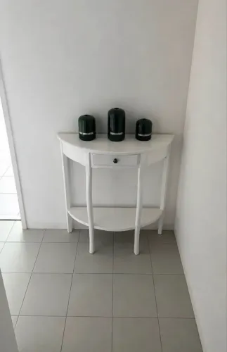 mesa de canto semicircular