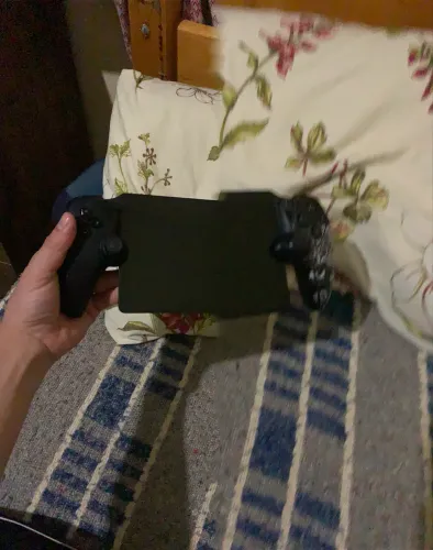 PlayStation Portal Praticamente novo- Jogue seu PS5 longe da TV